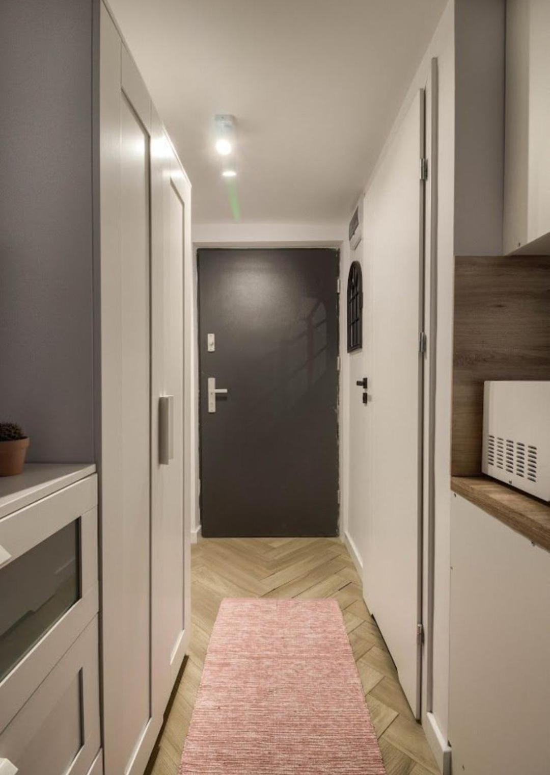 Mikroapart Batorego Varsovie Extérieur photo